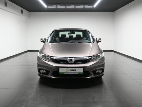 Honda Civic IX с пробегом 2012 года, цена 1 295 000 рублей, 173653 км, седан, Автокод Объявления