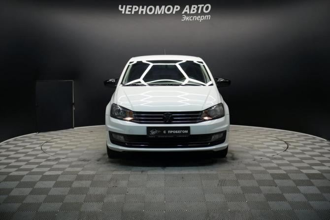 Volkswagen Polo V Рестайлинг с пробегом 2016 года, цена 997 000 рублей, 86000 км, седан, Автокод Объявления