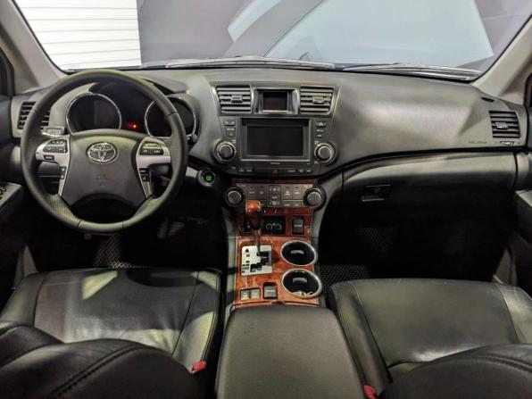 Toyota Highlander II (XU40) Рестайлинг с пробегом 2012 года, цена 1 945 000 рублей, 247036 км, внедорожник, Автокод Объявления