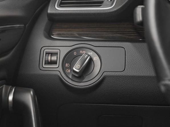 Volkswagen Passat CC I Рестайлинг с пробегом 2013 года, цена 1 349 000 рублей, 173700 км, седан, Автокод Объявления