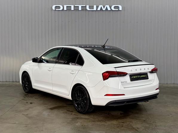 Skoda Rapid II с пробегом 2020 года, цена 1 797 000 рублей, 93553 км, лифтбек, Автокод Объявления