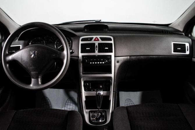 Peugeot 307 I Рестайлинг с пробегом 2007 года, цена 429 000 рублей, 235000 км, хэтчбек, Автокод Объявления