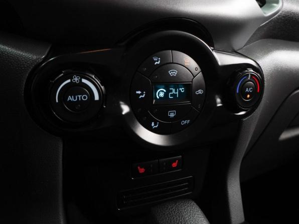 Ford EcoSport II с пробегом 2016 года, цена 976 000 рублей, 154282 км, внедорожник, Автокод Объявления