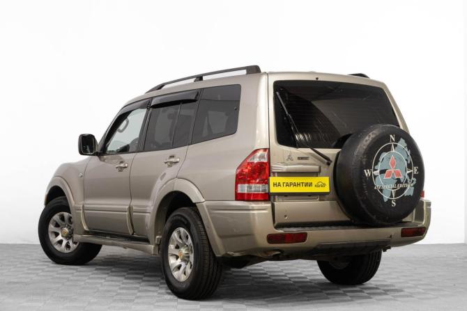 Mitsubishi Montero III с пробегом 2003 года, цена 699 000 рублей, 253000 км, внедорожник, Автокод Объявления