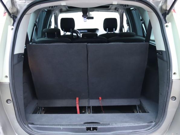 Renault Scenic III с пробегом 2009 года, цена 790 000 рублей, 267709 км, компактвэн, Автокод Объявления