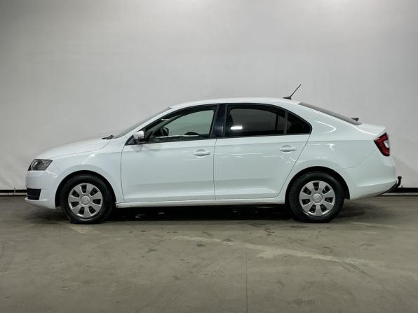 Skoda Rapid I Рестайлинг с пробегом 2017 года, цена 1 199 000 рублей, 108257 км, лифтбек, Автокод Объявления