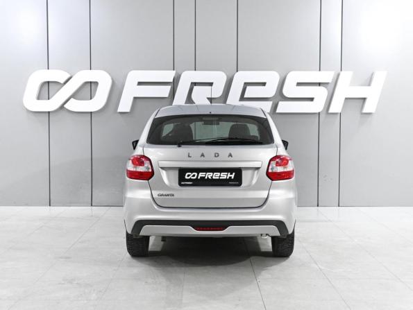 Lada (ВАЗ) Granta I Рестайлинг с пробегом 2019 года, цена 719 000 рублей, 131189 км, лифтбек, Автокод Объявления