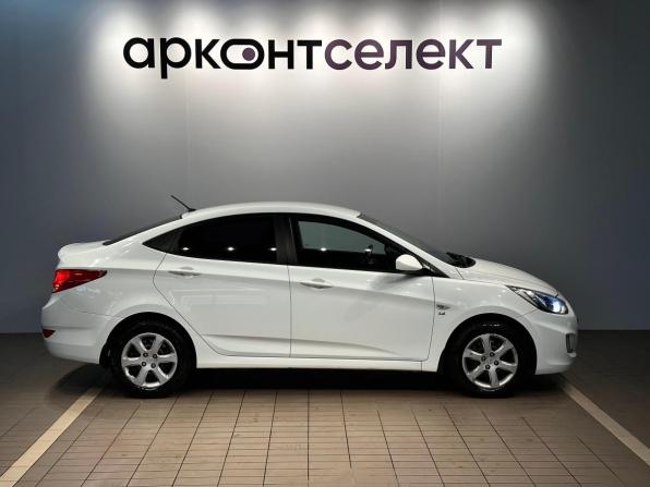 Hyundai Solaris I с пробегом 2014 года, цена 1 000 000 рублей, 141654 км, седан, Автокод Объявления