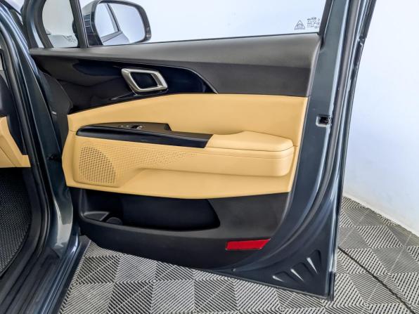 Kia Carnival IV с пробегом 2021 года, цена 3 630 000 рублей, 68035 км, минивэн, Автокод Объявления