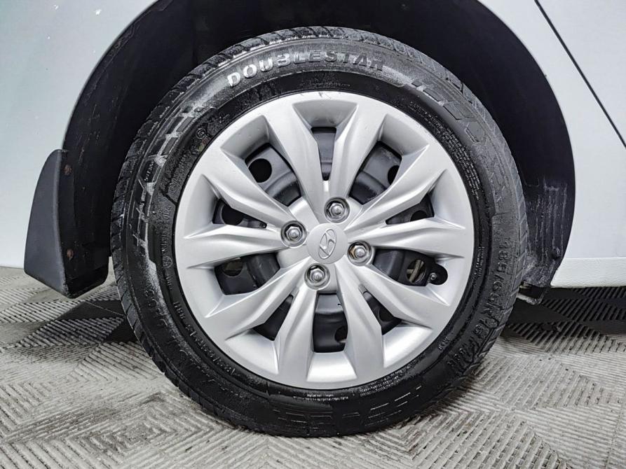 Hyundai Solaris II Уфа  - изображение 22