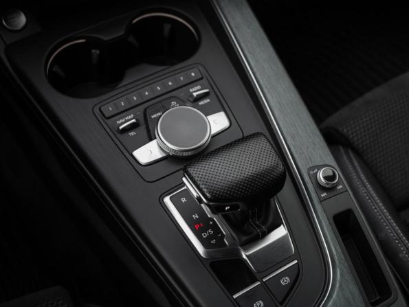 Audi A5 II (F5) с пробегом 2016 года, цена 3 000 000 рублей, 105402 км, купе, Автокод Объявления