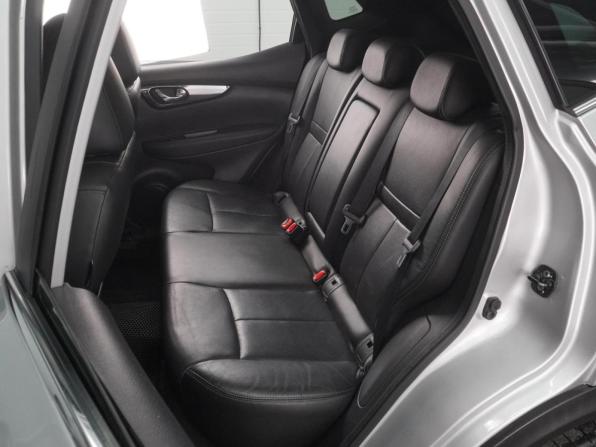 Nissan Qashqai II с пробегом 2016 года, цена 1 696 000 рублей, 118284 км, внедорожник, Автокод Объявления