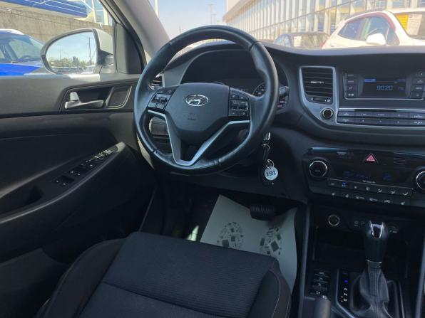Hyundai Tucson III с пробегом 2016 года, цена 1 700 000 рублей, 145000 км, внедорожник, Автокод Объявления
