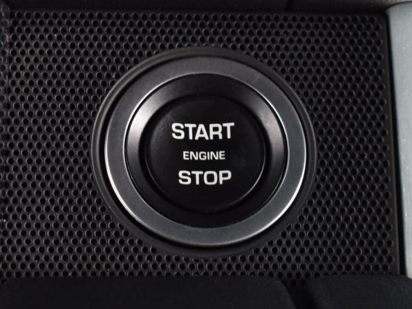 Land Rover Range Rover IV Рестайлинг с пробегом 2018 года, цена 6 534 995 рублей, 69064 км, внедорожник, Автокод Объявления