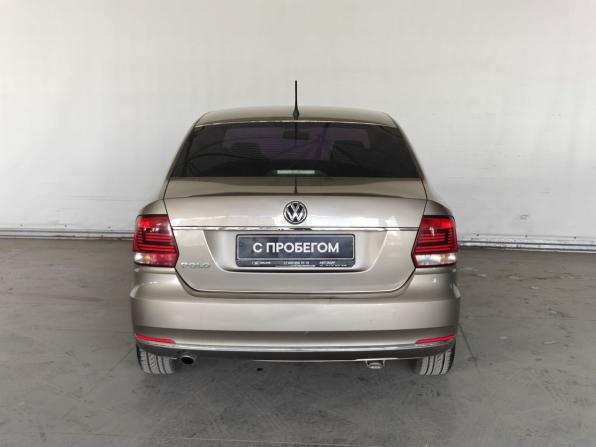 Volkswagen Polo V Рестайлинг с пробегом 2015 года, цена 675 000 рублей, 259563 км, седан, Автокод Объявления