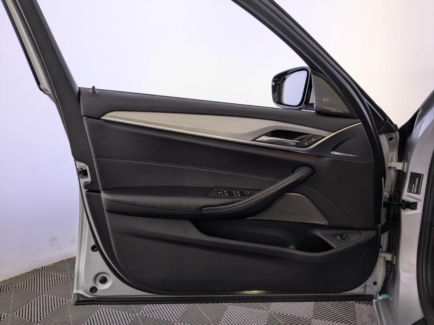 BMW 5 серии VII (G30/G31/G38) Москва  - изображение 19