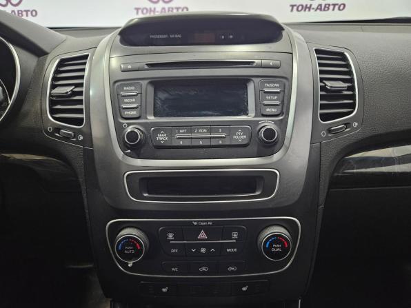 Kia Sorento II Рестайлинг с пробегом 2018 года, цена 1 397 000 рублей, 342983 км, внедорожник, Автокод Объявления