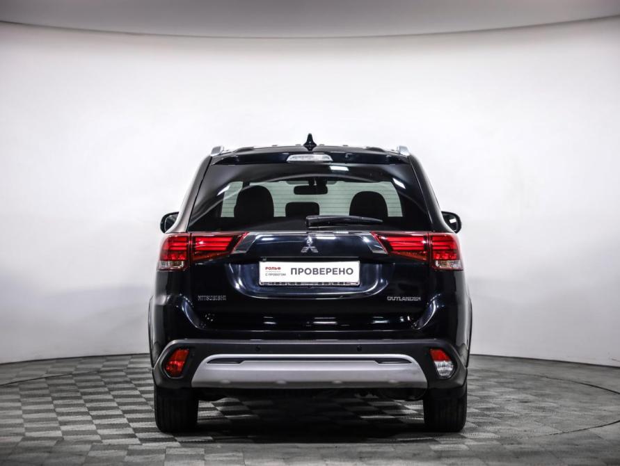 Mitsubishi Outlander III Рестайлинг 3 Санкт-Петербург  - изображение 6