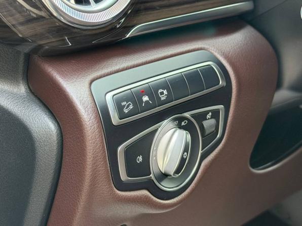 Mercedes-Benz V-Класс III (W447) с пробегом 2018 года, цена 4 391 700 рублей, 213967 км, минивэн, Автокод Объявления
