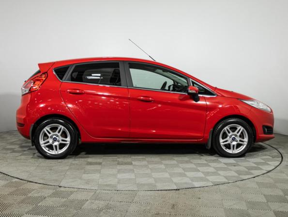 Ford Fiesta Mk6 Рестайлинг с пробегом 2015 года, цена 909 700 рублей, 144578 км, хэтчбек, Автокод Объявления