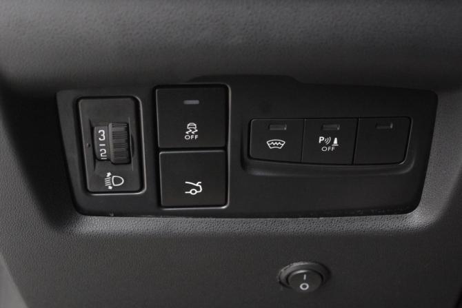 Citroen C4 II Рестайлинг с пробегом 2018 года, цена 1 190 000 рублей, 122470 км, седан, Автокод Объявления