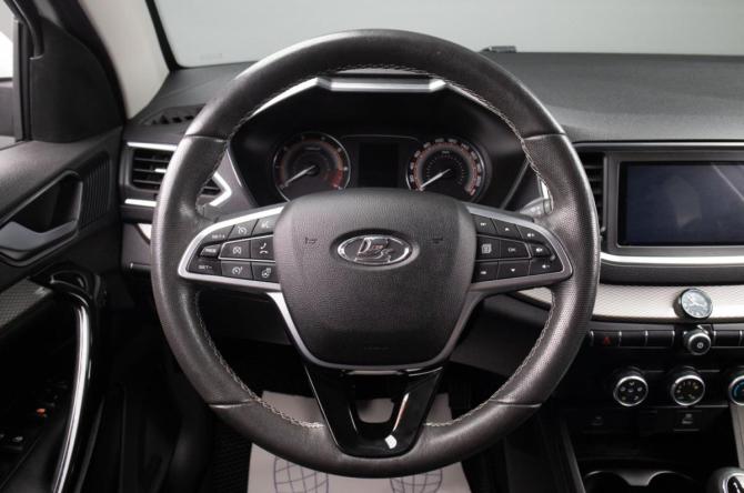 Lada (ВАЗ) Vesta I Рестайлинг (NG) с пробегом 2023 года, цена 1 329 000 рублей, 50000 км, седан, Автокод Объявления