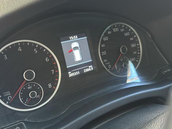 Volkswagen Tiguan I Рестайлинг с пробегом 2013 года, цена 1 399 000 рублей, 205331 км, внедорожник, Автокод Объявления