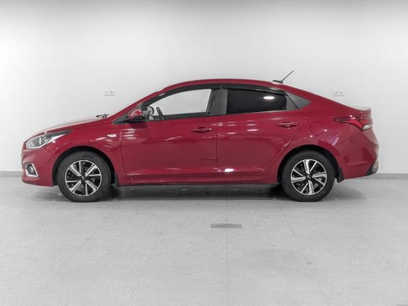 Hyundai Solaris II с пробегом 2018 года, цена 1 300 000 рублей, 104687 км, седан, Автокод Объявления