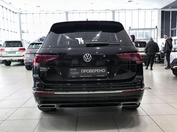 Volkswagen Tiguan II с пробегом 2019 года, цена 2 550 000 рублей, 119987 км, внедорожник, Автокод Объявления