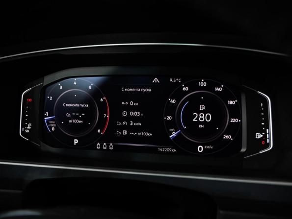 Volkswagen Tiguan II с пробегом 2019 года, цена 2 229 000 рублей, 141820 км, внедорожник, Автокод Объявления