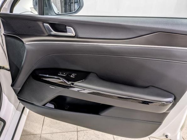 Kia K5 III с пробегом 2021 года, цена 2 955 000 рублей, 81603 км, седан, Автокод Объявления