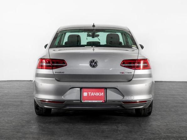Volkswagen Passat B8 с пробегом 2015 года, цена 1 349 500 рублей, 147629 км, седан, Автокод Объявления