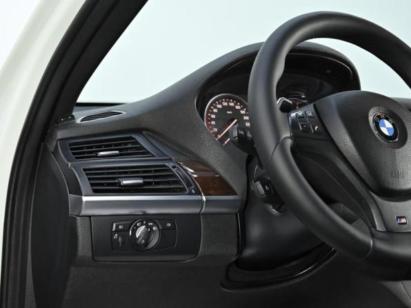 BMW X5 II (E70) Рестайлинг с пробегом 2012 года, цена 1 600 000 рублей, 156000 км, внедорожник, Автокод Объявления