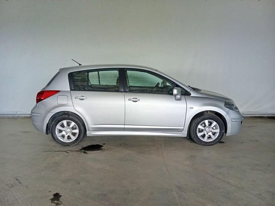 Nissan Tiida I Рестайлинг Москва  - изображение 7