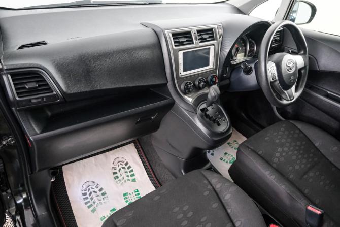 Toyota Ractis II с пробегом 2012 года, цена 949 000 рублей, 160850 км, хэтчбек, Автокод Объявления