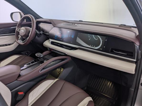 Geely Monjaro I с пробегом 2024 года, цена 3 600 000 рублей, 35500 км, внедорожник, Автокод Объявления