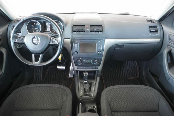 Skoda Yeti I Рестайлинг с пробегом 2013 года, цена 1 099 000 рублей, 189862 км, внедорожник, Автокод Объявления