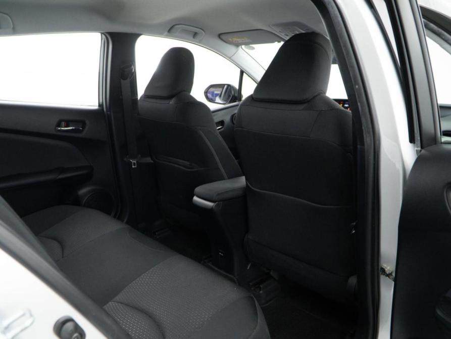 Toyota Prius IV Рестайлинг (XW50) Москва  - изображение 12