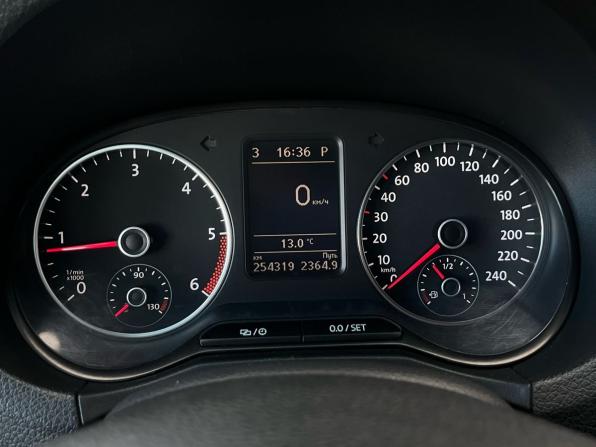 Volkswagen Amarok I с пробегом 2013 года, цена 1 649 000 рублей, 253264 км, offers.body_type.unknown, Автокод Объявления