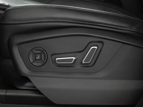 Audi Q8 I (4M) с пробегом 2019 года, цена 5 777 000 рублей, 80686 км, внедорожник, Автокод Объявления