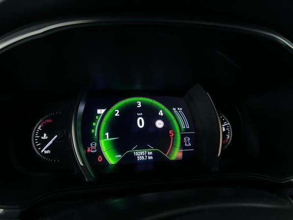 Renault Megane IV с пробегом 2020 года, цена 1 647 000 рублей, 102956 км, универсал, Автокод Объявления