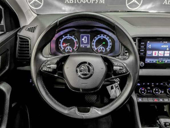 Skoda Karoq I с пробегом 2020 года, цена 2 245 000 рублей, 74381 км, внедорожник, Автокод Объявления