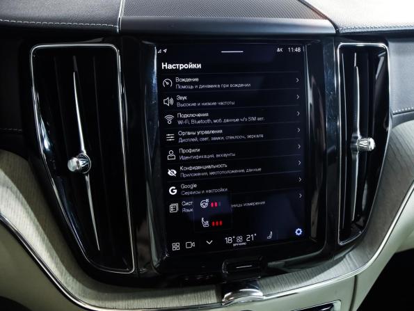Volvo XC60 II Рестайлинг с пробегом 2021 года, цена 4 099 000 рублей, 139574 км, внедорожник, Автокод Объявления