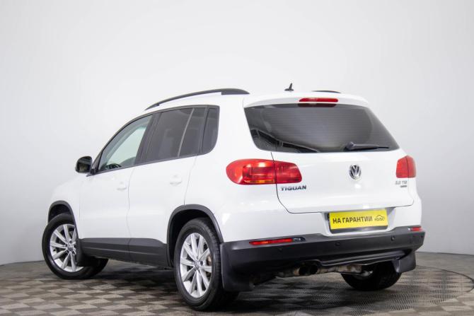 Volkswagen Tiguan I Рестайлинг с пробегом 2015 года, цена 1 749 000 рублей, 134265 км, внедорожник, Автокод Объявления