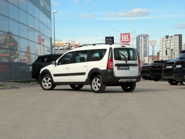 Lada (ВАЗ) Largus I с пробегом 2018 года, цена 760 000 рублей, 367392 км, универсал, Автокод Объявления