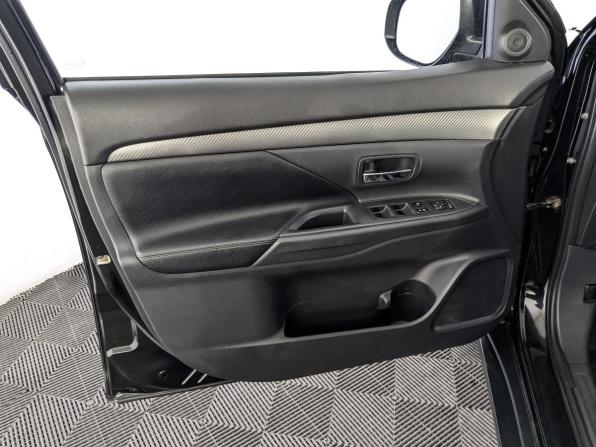 Mitsubishi Outlander III Рестайлинг с пробегом 2014 года, цена 1 440 000 рублей, 142103 км, внедорожник, Автокод Объявления