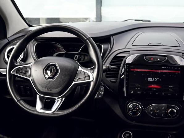 Renault Kaptur I Рестайлинг с пробегом 2020 года, цена 1 538 000 рублей, 134630 км, внедорожник, Автокод Объявления
