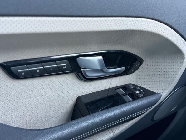 Land Rover Range Rover Evoque I с пробегом 2014 года, цена 2 159 000 рублей, 176961 км, внедорожник, Автокод Объявления