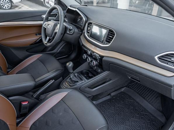 Lada (ВАЗ) Vesta I Рестайлинг (NG) с пробегом 2025 года, цена 1 590 800 рублей, 17305 км, универсал, Автокод Объявления