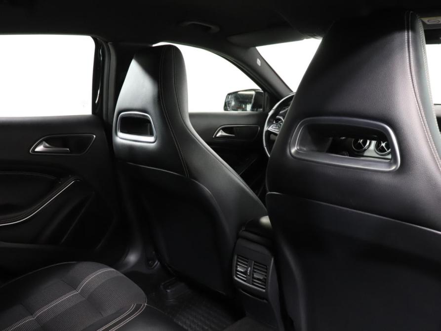 Mercedes-Benz GLA I (X156) Рестайлинг Москва  - изображение 21